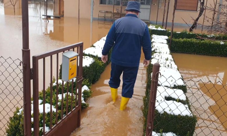 Poplave u Gračanici