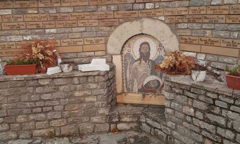 Spomenik u Velikoj Hoči
