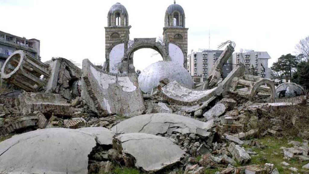 Порушена црква у Ђаковици 17. март