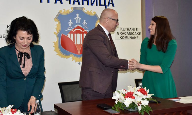 Потписивање уговора