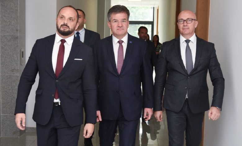 Лајчак са Србима