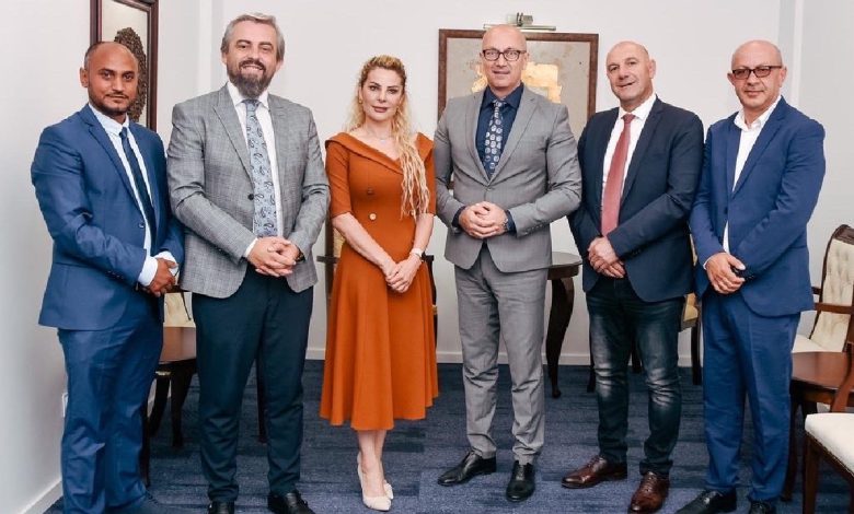 Poslanici sa Rakićem