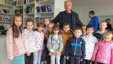 Деца из Ђурђевка у Библиотеци