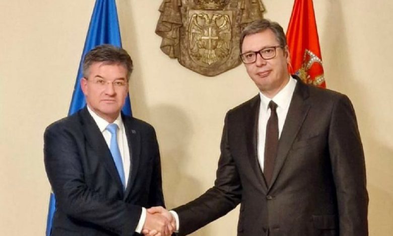 Vučić i Lajča