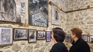 Изложба у Великој Хочи