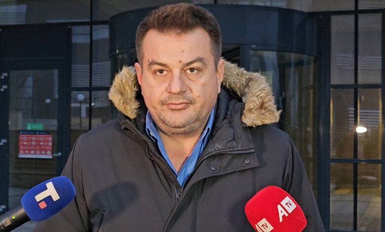 Адвокат Дејан Васић