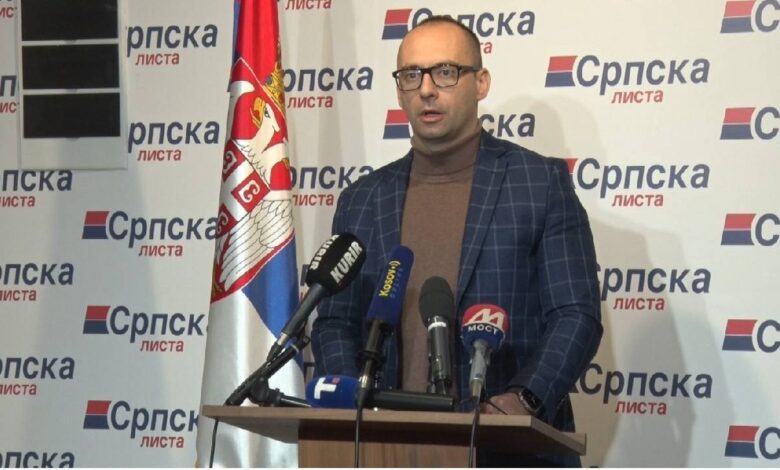 Игор Симић