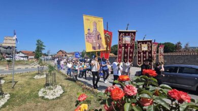 Литије у Грачаници